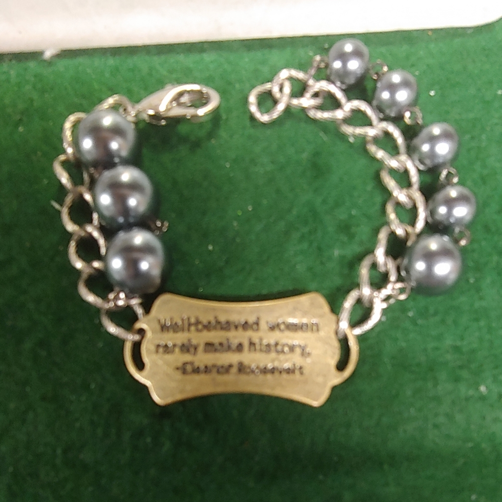 Bracelet